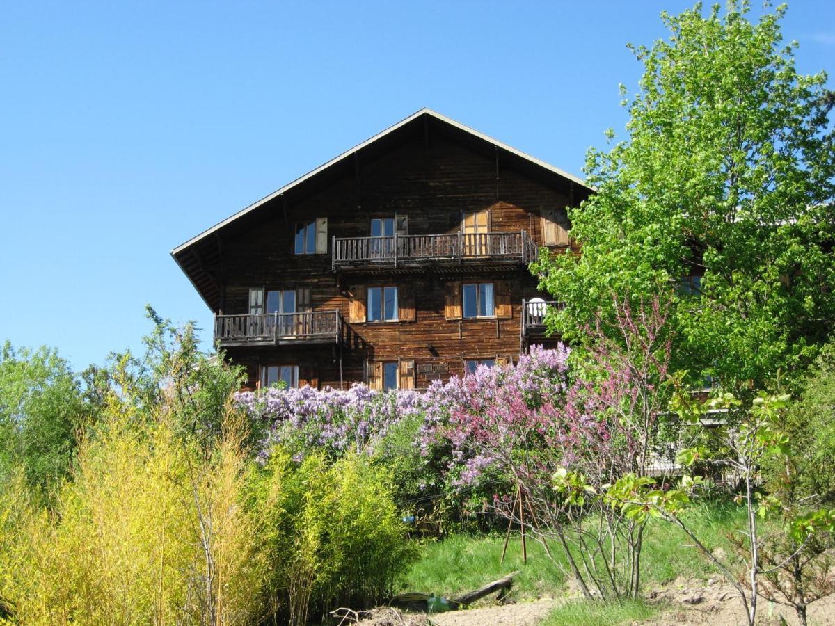 Le Vieux Chalet Acomodação com café da manhã Embrun Exterior foto